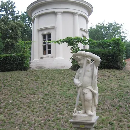 מלון דירות Travel Art Boardinghouse *
