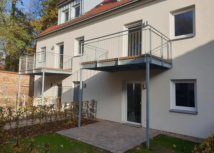 Travel Art Boardinghouse מלון דירות